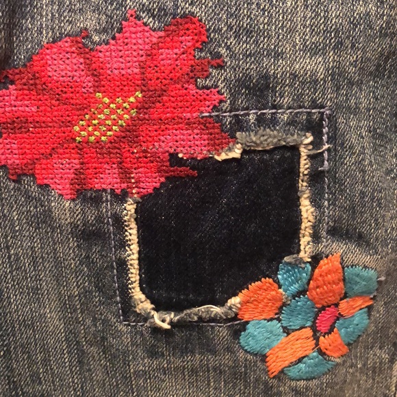 Adorable Mini Skirt by “Miss Me”! - Picture 16 of 17